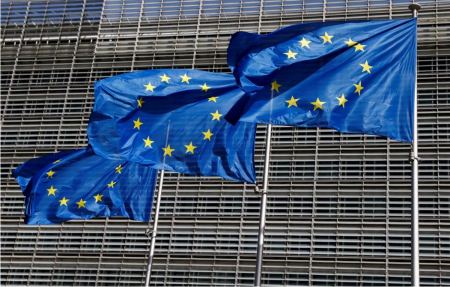 Κομισιόν: Συστήνεται η χορήγηση καθεστώτος υποψήφιας προς ένταξη στην ΕΕ για τη Βοσνία-Ερζεγοβίνη