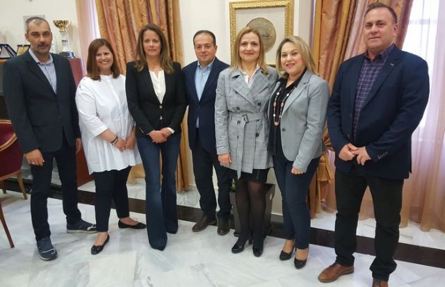 Έξι ακόμη υποψήφιους δημοτικούς συμβούλους ανακοίνωσε ο Νίκος Σταυρογιάννης