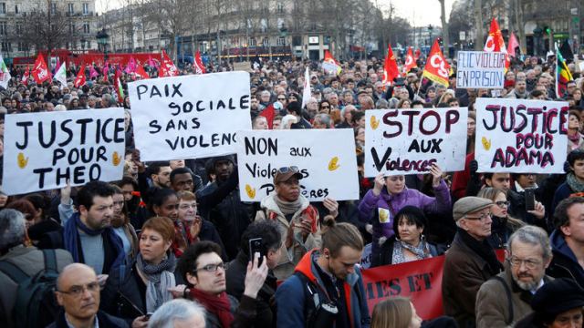 Μεγάλες διαδηλώσεις κατά της αστυνομικής βίας στη Γαλλία
