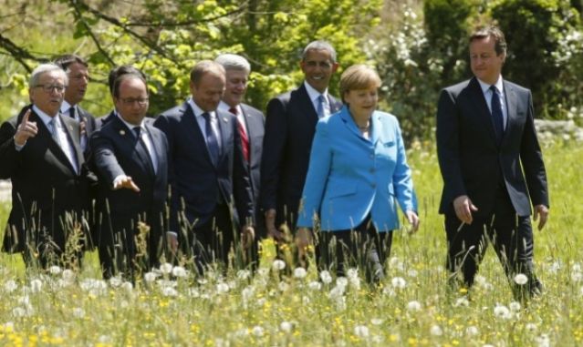 Νέα παρέμβαση Ομπάμα σε συζήτηση με Μέρκελ στη σύνοδο των G7: Η Ελλάδα θα φτάσει σε συμφωνία χωρίς χρεοκοπία - Σόιμπλε σε Λιού: Δώστε κι εσείς 50 δισ.