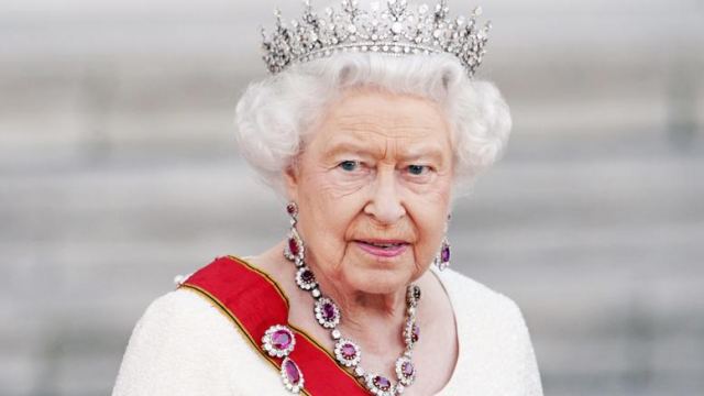 Βασίλισσα Ελισάβετ: Γιατί το νέο πορτρέτο της έχει μεγάλη σημασία