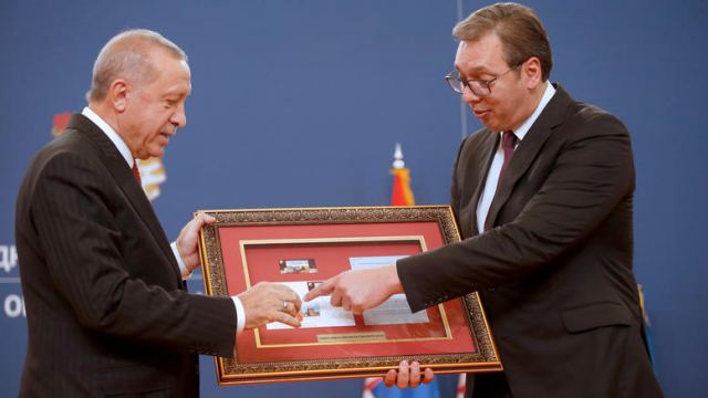 Οικονομική και αμυντική συνεργασία συμφώνησαν Ερντογάν-Βούσιτς
