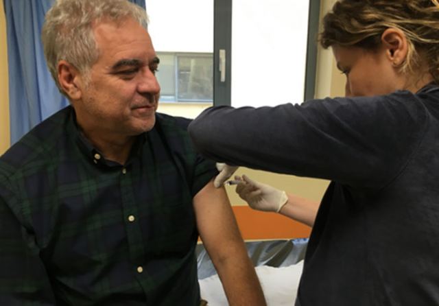 Εμβολιάστηκαν Διοικητής και Υποδιοικητής της 5ης ΥΠΕ για τη γρίπη