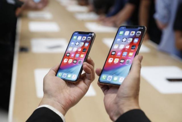 Πάρε κόσμε iPhone Xs! Ρεκόρ πωλήσεων πριν καν… κυκλοφορήσει