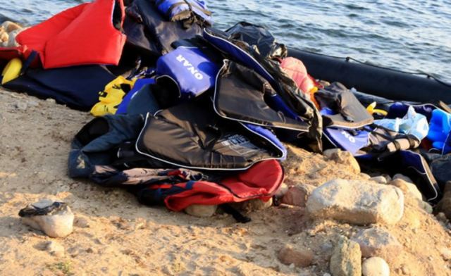 Αλεξανδρούπολη: Επιχείρηση διάσωσης για 49 πρόσφυγες