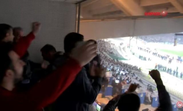 Παναθηναϊκός – Ολυμπιακός: Οι πανηγυρισμοί στο «ερυθρόλευκο» μπουθ! video