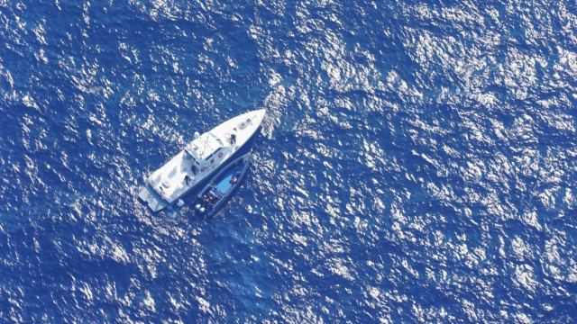 Η δραματική διάσωση της 18χρονης από το Ηράκλειο μετά από 12 ώρες στη θάλασσα