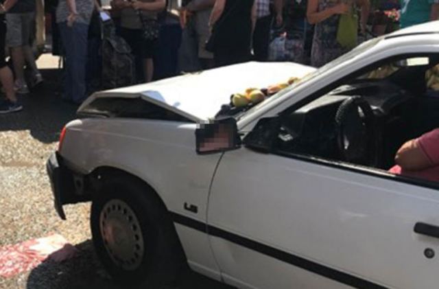 Τρόμος στη λαϊκή της Ηλιούπολης! Αυτοκίνητο έπεσε πάνω σε κόσμο: «Μπήκε μέσα στους πάγκους» λέει αυτόπτης μάρτυρας