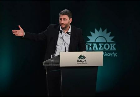 Νίκος Ανδρουλάκης: Υπάρχει τρίτη λύση και είναι λύση του ΠΑΣΟΚ