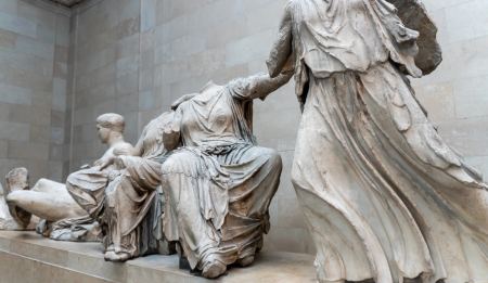 Κλοπή στο Βρετανικό Μουσείο: Βρετανός βουλευτής επιτίθεται στην Ελλάδα κατηγορώντας τη για «κραυγαλέο οπορτουνισμό»