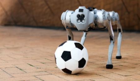 Dribblebot: Το ρομπότ που μπορεί να ντριμπλάρει σε οποιοδήποτε γήπεδο