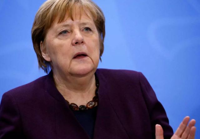 Γερμανία: Οικονομολόγοι… εναντίον Μέρκελ για τον κορωνοϊό! “Επικίνδυνη για την Ευρώπη η χρήση του ESM”