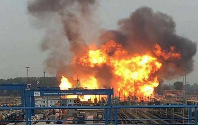Πολύνεκρη έκρηξη σε εργοστάσιο χημικών στην Αίγυπτο