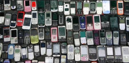 Τι είναι τα «πακιστανικά τηλέφωνα», ποιοι τα χρησιμοποιούν και πώς εντοπίζονται