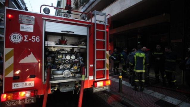 Νεκρή γυναίκα σε πυρκαγιά στη Θεσσαλονίκη