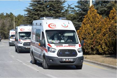 Τραγωδία στην άσφαλτο στην Τουρκία - 6 νεκροί και 43 τραυματίες σε σύγκρουση φορτηγού με πούλμαν