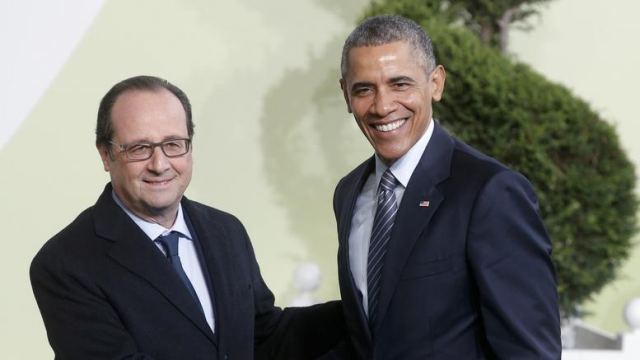 Σε κλίμα... συμφωνίας στο Παρίσι, ο Ολάντ υποδέχεται τους ηγέτες