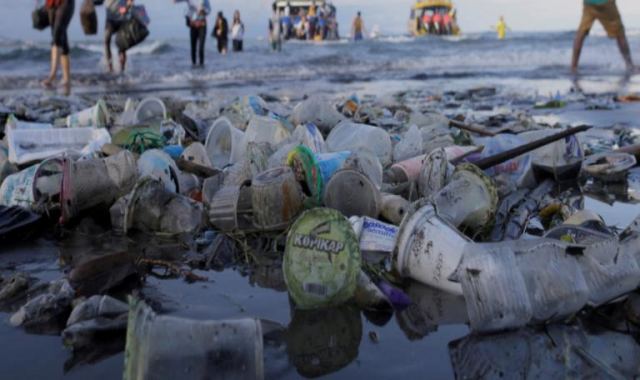 Μεσόγειος από… πλαστικό! Σοκαριστικά στοιχεία για την θαλάσσια ρύπανση και συναγερμός!