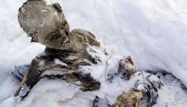 Ανακαλύφθηκαν παγωμένα πτώματα ορειβατών μετά από 56 χρόνια σε βουνά του Μεξικού