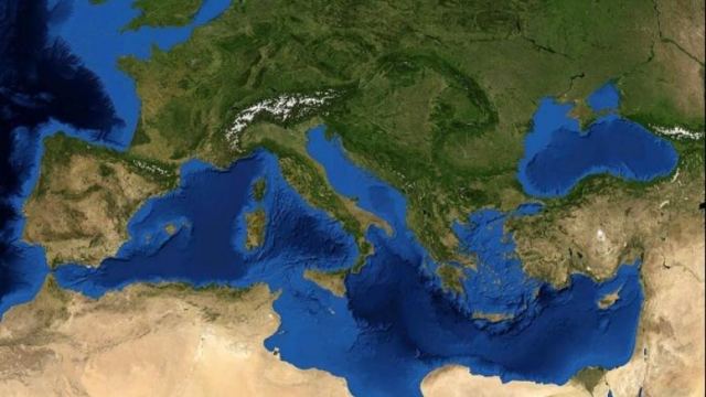 Η Μεσόγειος φλέγεται περισσότερο απ΄ όλο τον πλανήτη