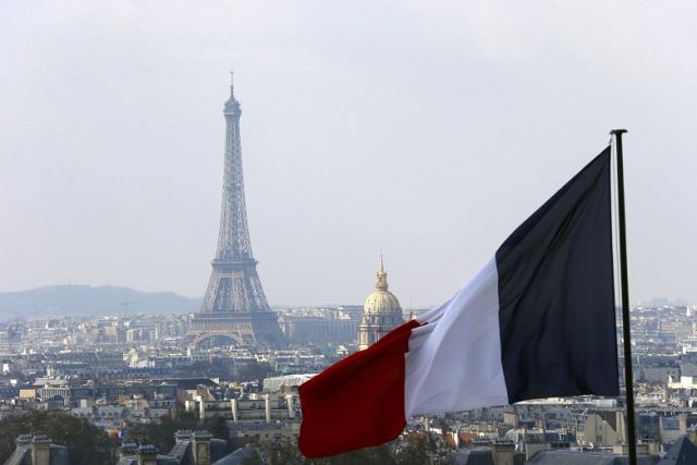 Ακόμη και μόνη της η Γαλλία θα βάλει φόρο στους κολοσσούς του διαδικτύου