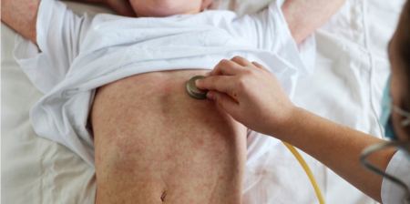 Συναγερμός για επιδημία ιλαράς: Αυξήθηκαν κατά 43% παγκοσμίως οι θάνατοι -Υπερμεταδοτικός, ένας μπορεί να μολύνει 15