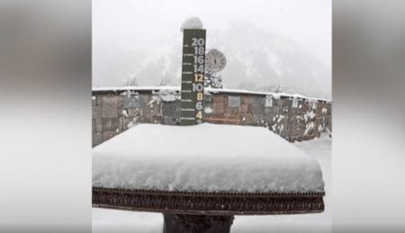 Μισό μέτρο χιόνι σε ένα βίντεο - Timelapse με τη χιονόπτωση στο Αϊντάχο