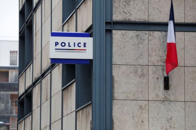 Παρίσι: Μικρός μαθητής πυροβόλησε στο διάλειμμα με το όπλο του αστυνομικού πατέρα του!
