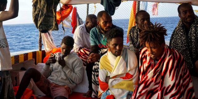 Μάλτα: Δέσμιοι επί 11 μέρες οι 356 μετανάστες που αναζητούν λιμάνι