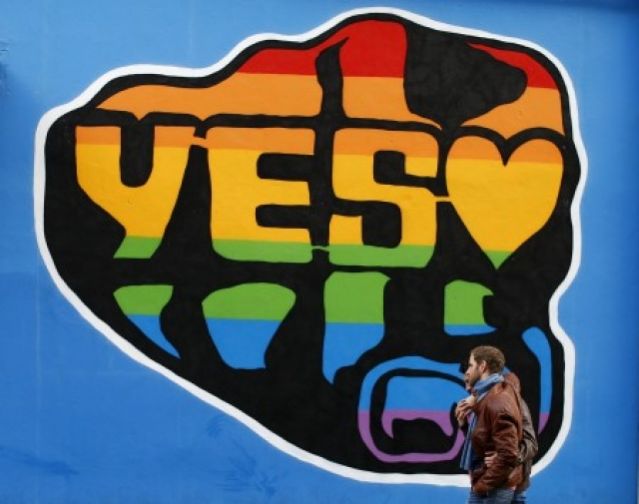 Οι Ιρλανδοί ψήφισαν &quot;ναι&quot; στους γάμους μεταξύ ομοφυλοφίλων! (ΦΩΤΟ)