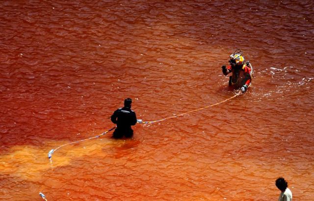 Ανασύρθηκε αντικείμενο από την Κόκκινη Λίμνη που ο serial killer έριχνε τα θύματά του