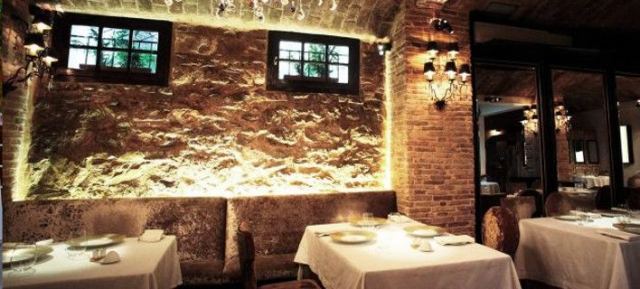 Χρυσοί Σκούφοι, τα ελληνικά αστέρια Michelin - Τα 28 καλύτερα εστιατόρια της χώρας [εικόνες]