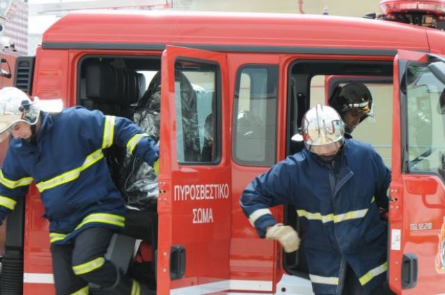 Στυλίδα: Τραυματίστηκαν πυροσβέστες σε τροχαίο πηγαίνοντας στην πυρκαγιά