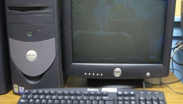 Ανήλικοι έκλεψαν υπολογιστή από σχολείο