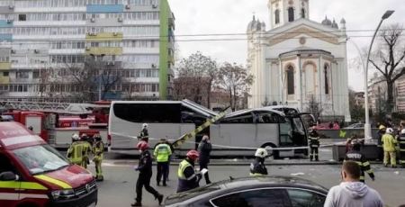 Βίντεο ντοκουμέντο λίγα λεπτά μετά το τροχαίο στη Ρουμανία - «Πάρε ανάσες»