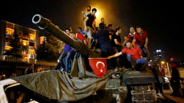 Berliner Zeitung: Κατηύθυνε η τουρκική κυβέρνηση το πραξικόπημα;