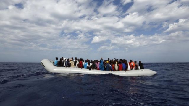 Τραγωδία: Φόβοι για 700 νεκρούς μετανάστες