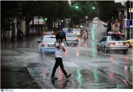 Ισχυρές καταιγίδες και χαλάζι - Νέα ανακοίνωση από την ΕΜΥ, οι περιοχές που θα επηρεαστούν από την επιδείνωση του καιρού