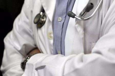 Θεσσαλονίκη: Γιατρός καταδικάστηκε για «φακελάκια» από ασθενείς στο «Θεαγένειο»