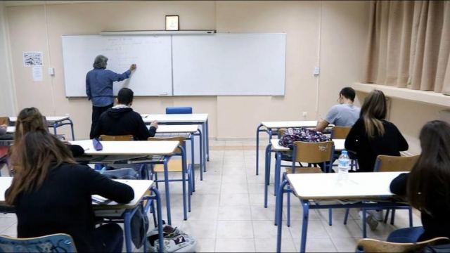 ΟΟΣΑ: Στο φροντιστήριο 99 στους 100 μαθητές της Γ&#039; Λυκείου στην Ελλάδα