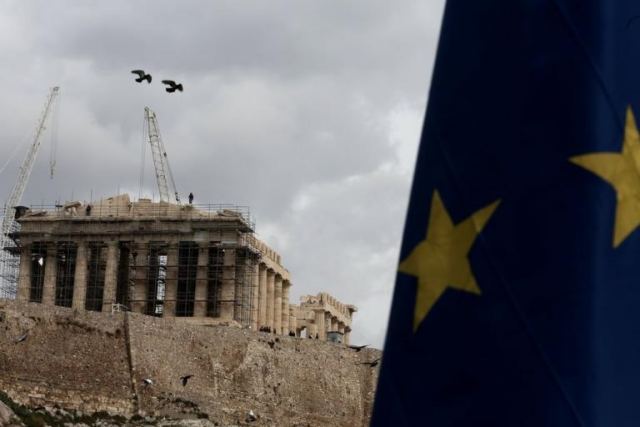 Reuters: Η Ελλάδα ετοιμάζεται να πετάξει μόνη της