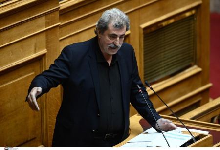 Ο ΣΥΡΙΖΑ άδειασε τον Πολάκη για τις ύβρεις στον σκιτσογράφο Ηλία Μακρή: Επ&#039; ουδενί δεν μας εκφράζουν τέτοιες αντιδράσεις