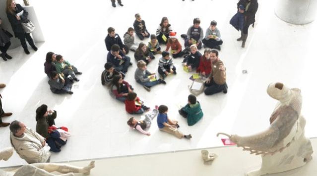 Εορταστικό πρόγραμμα Μουσείου Ακρόπολης για μικρούς και μεγάλους