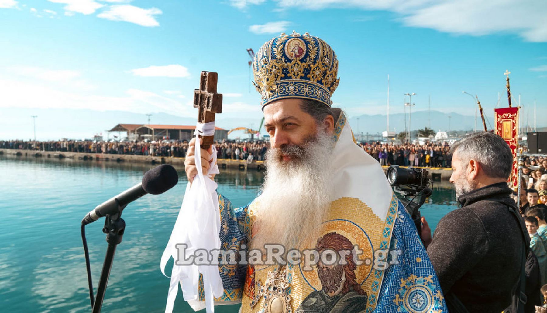 Έτσι γιορτάστηκαν τα Θεοφάνια στο μεγάλο λιμάνι της Στυλίδας (ΒΙΝΤΕΟ-ΦΩΤΟ)