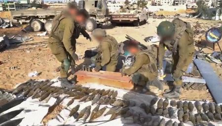 Πόλεμος στο Ισραήλ: Ο ισραηλινός στρατός ισχυρίζεται ότι ανακάλυψε μία από τις μεγαλύτερες αποθήκες όπλων της Χαμάς στη Γάζα