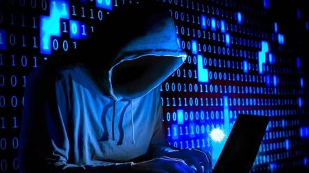 Κύκλωμα με ρομά hackers «άδειαζαν» λογαριασμούς