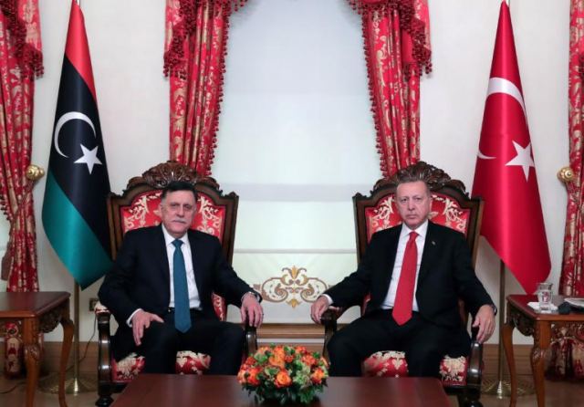 Συνάντηση Ερντογάν με τον πρόεδρο της Λιβύης στην Κωνσταντινούπολη [Pics]