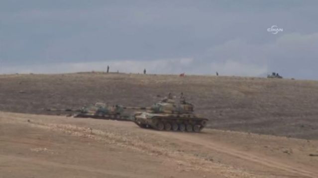 Μάχη με τζιχαντιστές στα σύνορα της Τουρκίας με τη Συρία