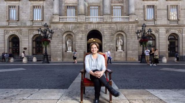 Βαρκελώνη: Η δήμαρχος πρότεινε τη δημιουργία «πόλεων-καταφυγίων» σε όλη την Ευρώπη