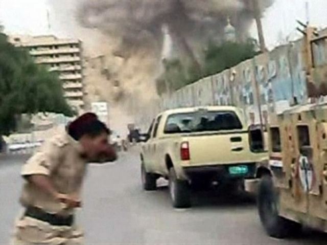 Νέο μακελειό στο Ιράκ με 23 νεκρούς από 3 βόμβες